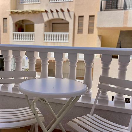 Apartments Near Park Torrevieja Exterior photo